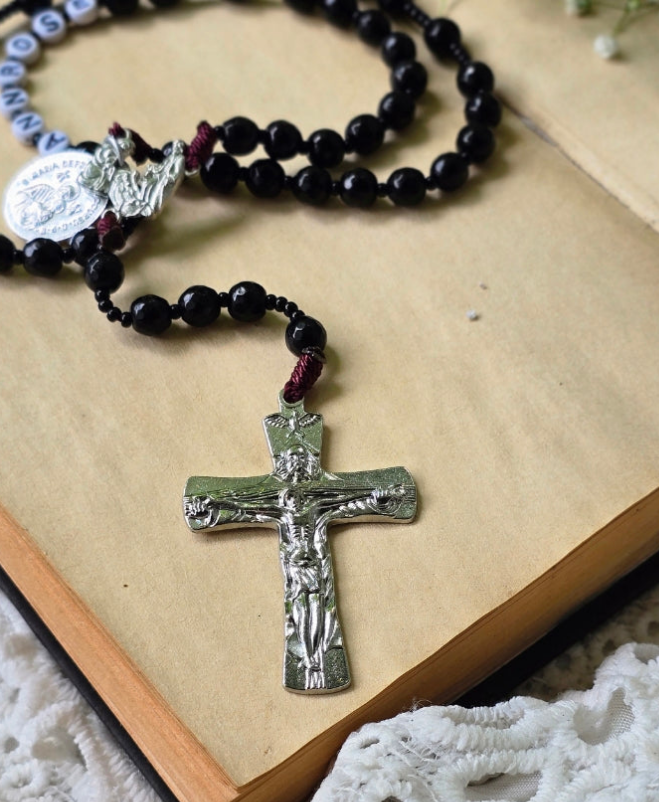 Holy Trinity and Holy Family rosary